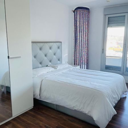 Fira De Barcelona City View Apartment With Garage Parking L’Hospitalet de Llobregat Exterior foto