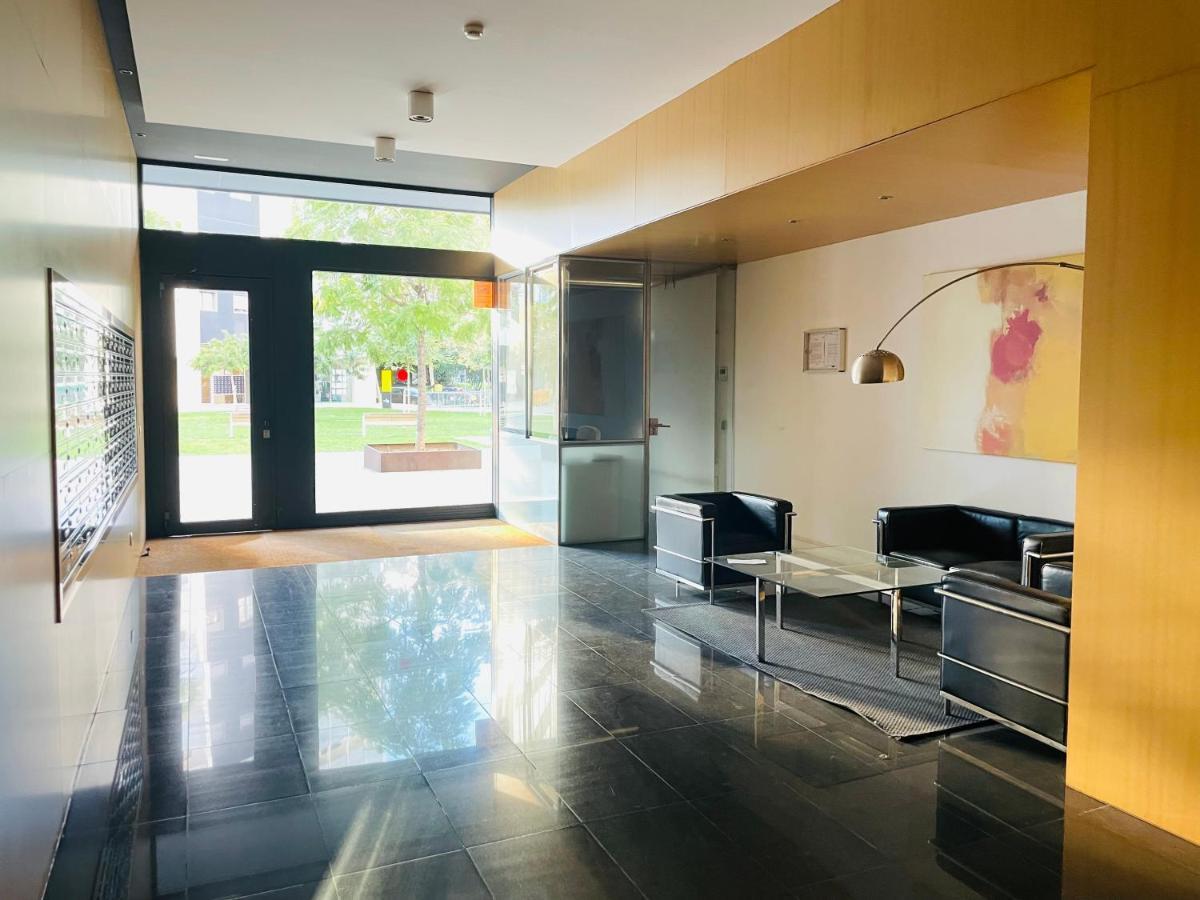 Fira De Barcelona City View Apartment With Garage Parking L’Hospitalet de Llobregat Exterior foto