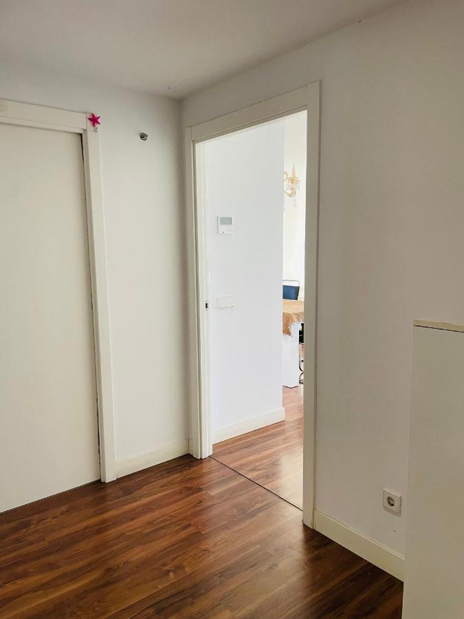 Fira De Barcelona City View Apartment With Garage Parking L’Hospitalet de Llobregat Exterior foto
